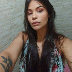                     B4U                